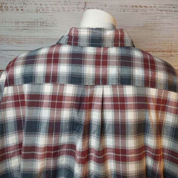 Men's Button Up Long Sleeve Dress Shirt - Picture 5 of 11